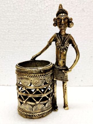 Dhokra Tribal Lady Brass Pen Stand