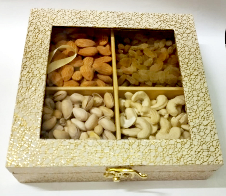 GHASITARAM'S Long Fusion 4 Part Dry Fruit Diwali Sweets Gift Box (200 GMS)  : Amazon.in: Grocery & Gourmet Foods