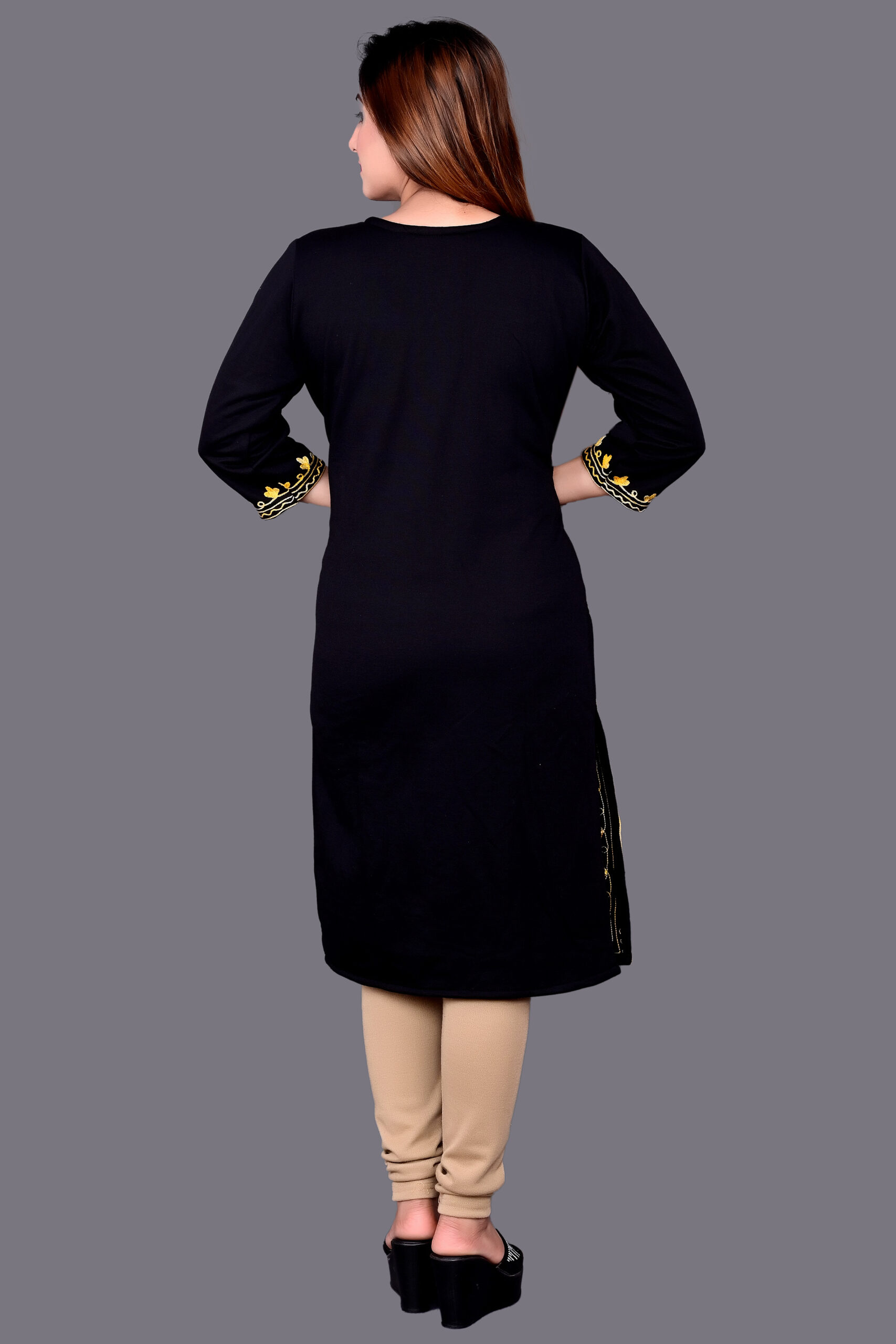 Blue Ladies Woolen Long Kurti, Size: XL at Rs 425 in Ludhiana | ID:  2849776084273